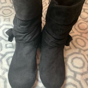 ⭐️PRICE FIRM⭐️ Mid bowtie zip up boots